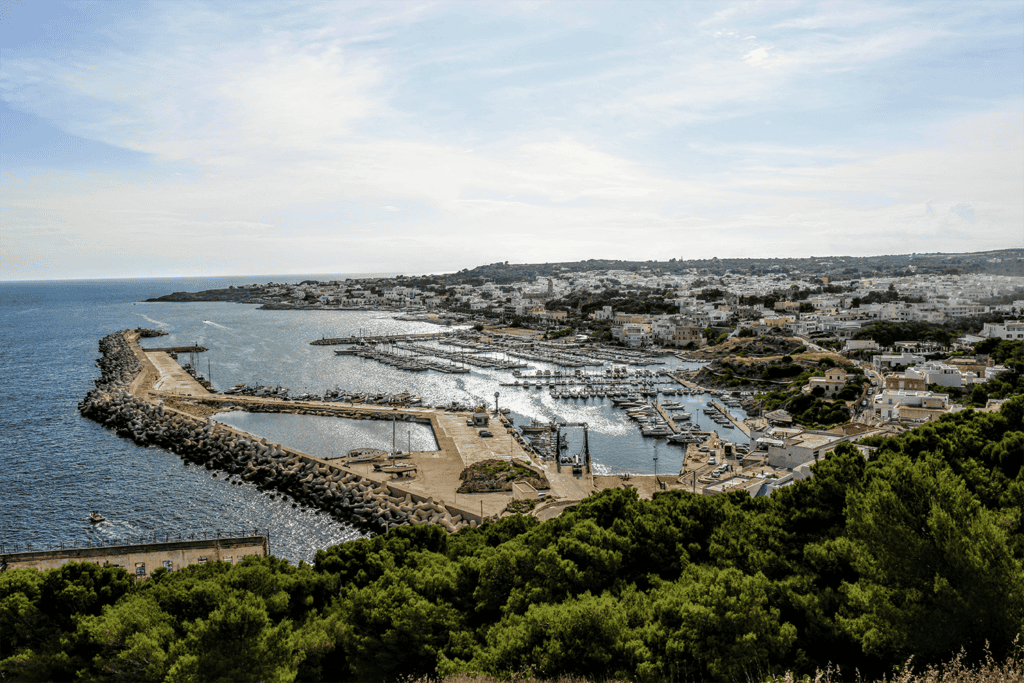 Veduta del porto di Leuca