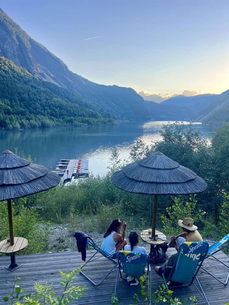 Le Cabane au Bord du Lac Lac du Chambon